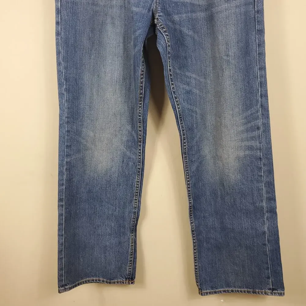 Banana Republic Medium Wash Straight Leg Jeans 33x30